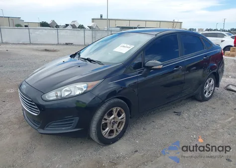 2014 Ford Fiesta Se z USA, uszkodzony, nr VIN 3FADP4BJ0EM189463